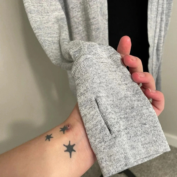 Athleta Light Heathered Gray Drape Pose Wrap Cardigan - Picture 3 of 11